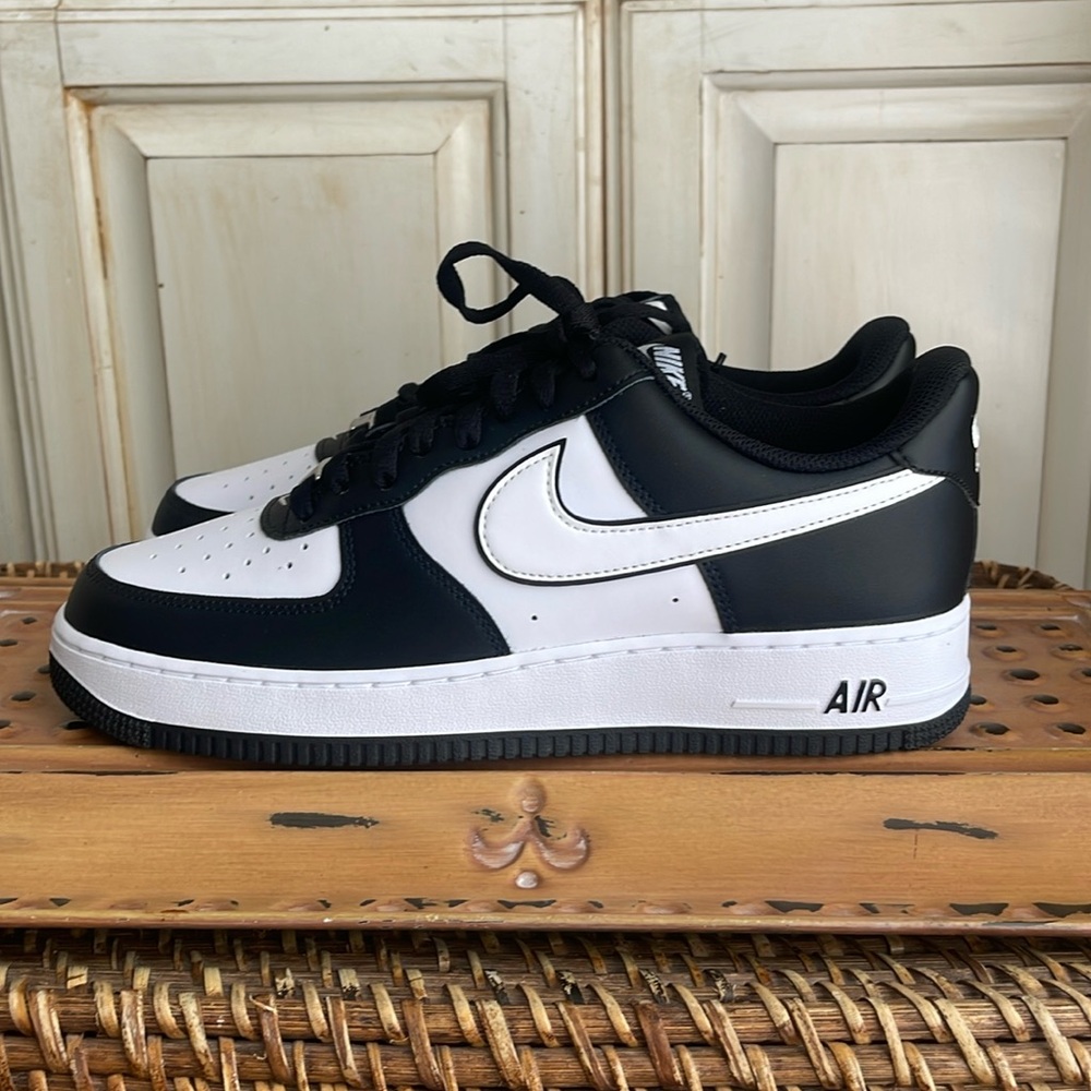 The Nike Air Force 1 07 Low White Swoosh Panda